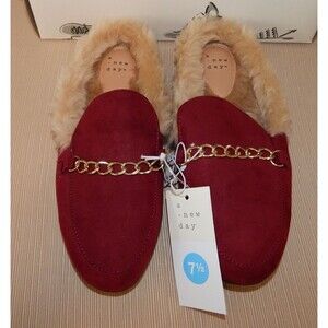 Women's Size 7 1/2 A NEW DAY BRAND House Shoes Indoor Outdoor Slippers Burgundy